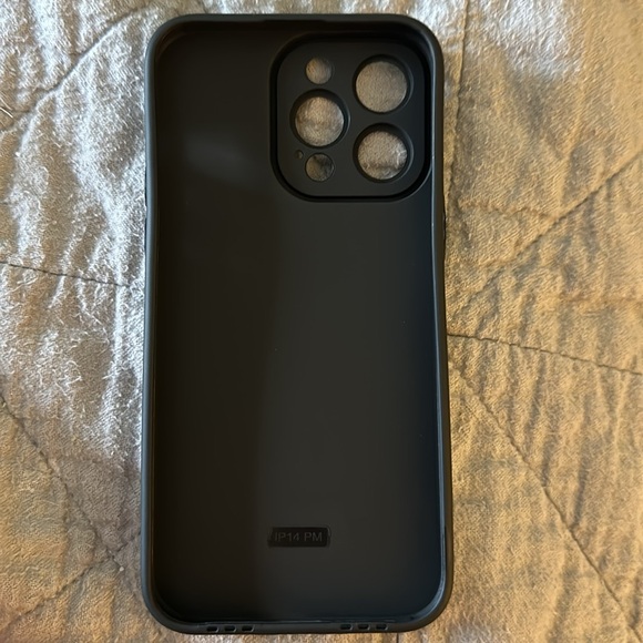 iPhone 14proMax case - Picture 7 of 7